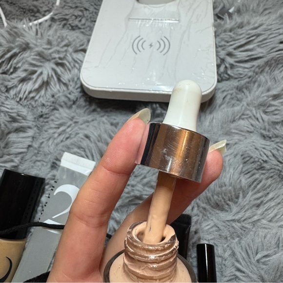 Makeup Lot - Picture 6 of 11